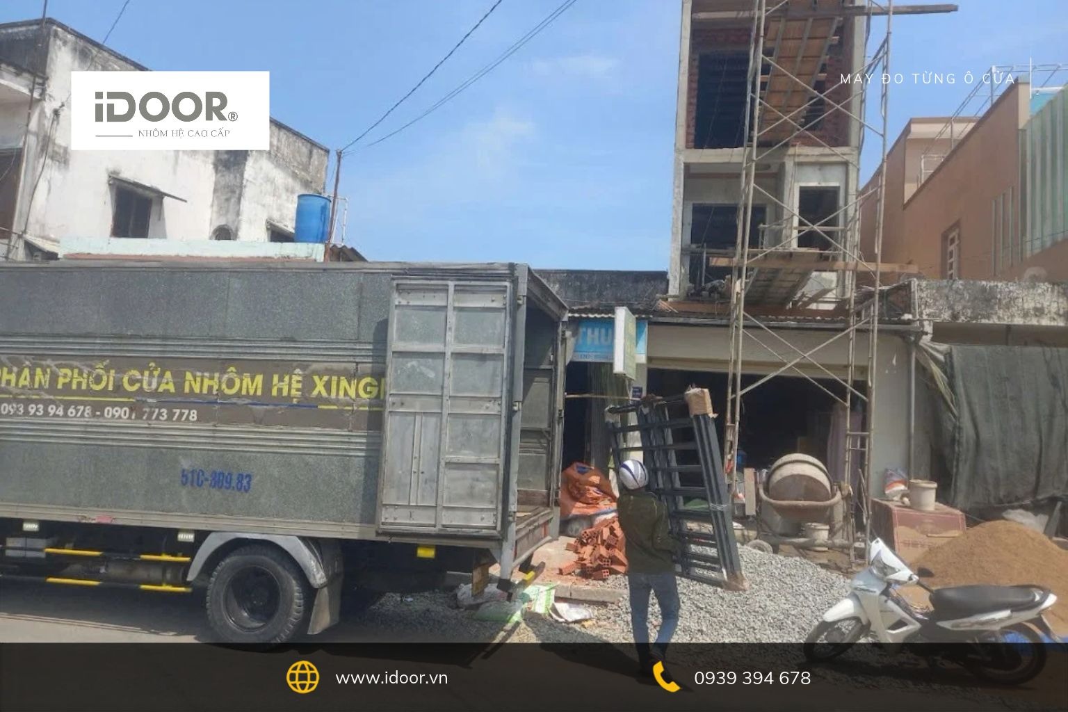 Cửa được tập kết gọn gàng